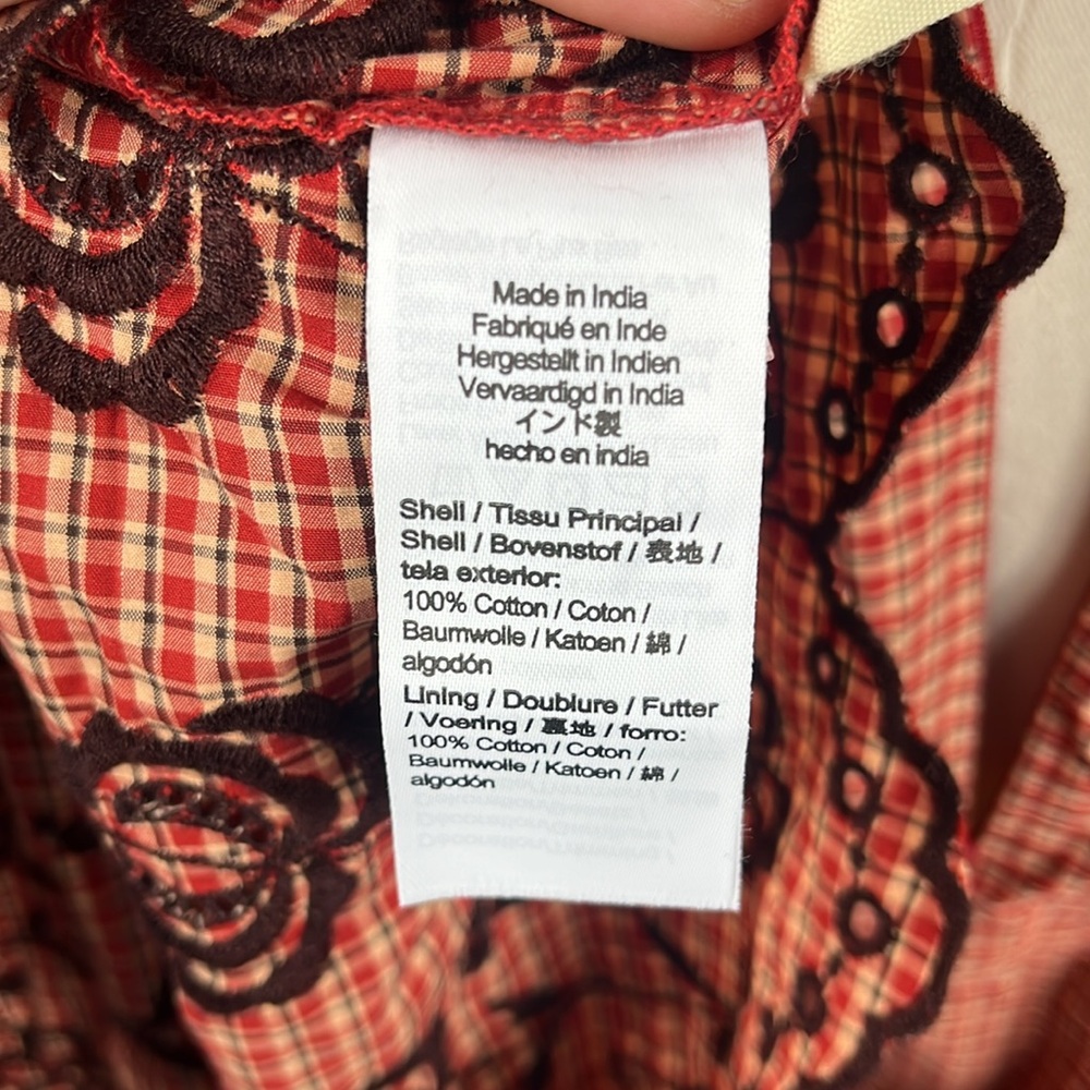 Madewell Embroidered Bubble-Sleeve‎ Midi Dress in Scarlet. - Picture 14 of 16
